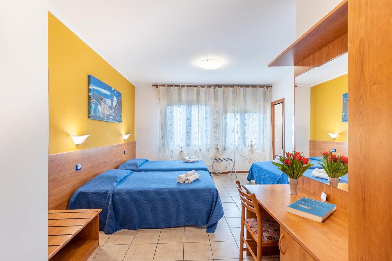 Laguna Bed & Breakfast *